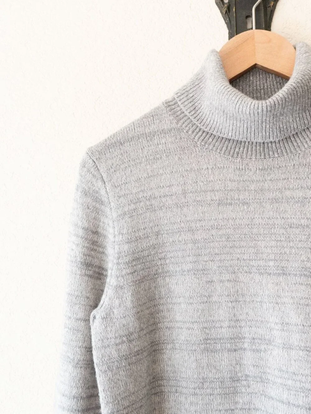 J Crew Mercantile Gray Turtleneck Sweater M Wool Blend Knit Cozy Winter